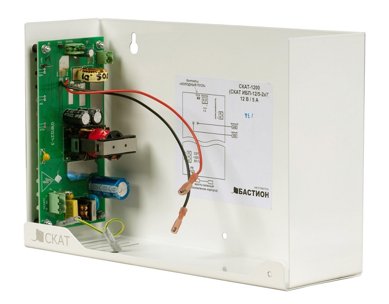 Источник бесперебойного питания 12В, 4А,  Корпус под 2 АКБ 7 Ач или 1 АКБ 17 Ач, ФЗ 123 и ГОСТ Р 53325-2012, 3 индикатора и информационный выход, Защита выхода от перегрузки и КЗ, Защита АКБ от глубокого разряда, КЗ и переполюсовки, Контроль наличия АКБ, Холодный пуск<br />
