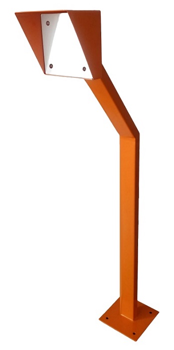 Наклонная стойка (150 град.) для установки считывателя, высота 1270 мм, труба 30х60 мм, защитный кожух 150х150мм с диэлектрической пластиной, основание 180х180 мм, электрический клеммник
