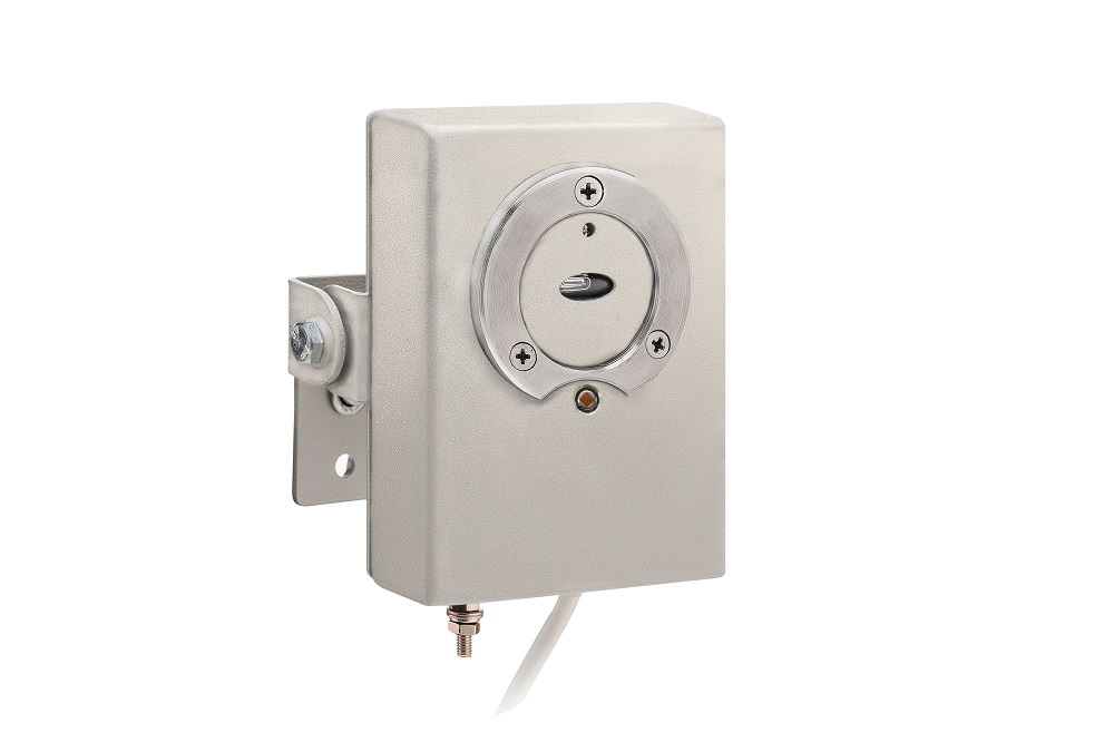 Взрывозащищенные извещатели пламени применяются с тяжелыми оптическими помехами. до 550 кв.м., до 25 метров, Угол обзора 100°. I деж-0,3 мА, I пож 3-15мА. - 40 до + 70°С. IP68. 0ExiaIICT4 X. 2-х и 4-х проводное подключение. Uпит - 9...26В. Корпус оцинкованная сталь. 110х130х110мм.