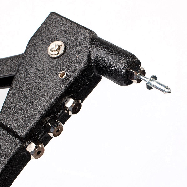 Заклепочник ручной закрытый