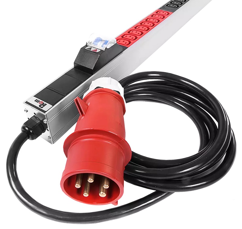 Вертикальный блок розеток Rem-3x32, 3 фазы 32A, 6 авт, инд, 36 C13, 1420 мм, вх IEC 309, шнур 3 м